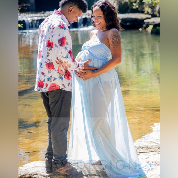 Sheer maternity gown - Picture 7 of 7